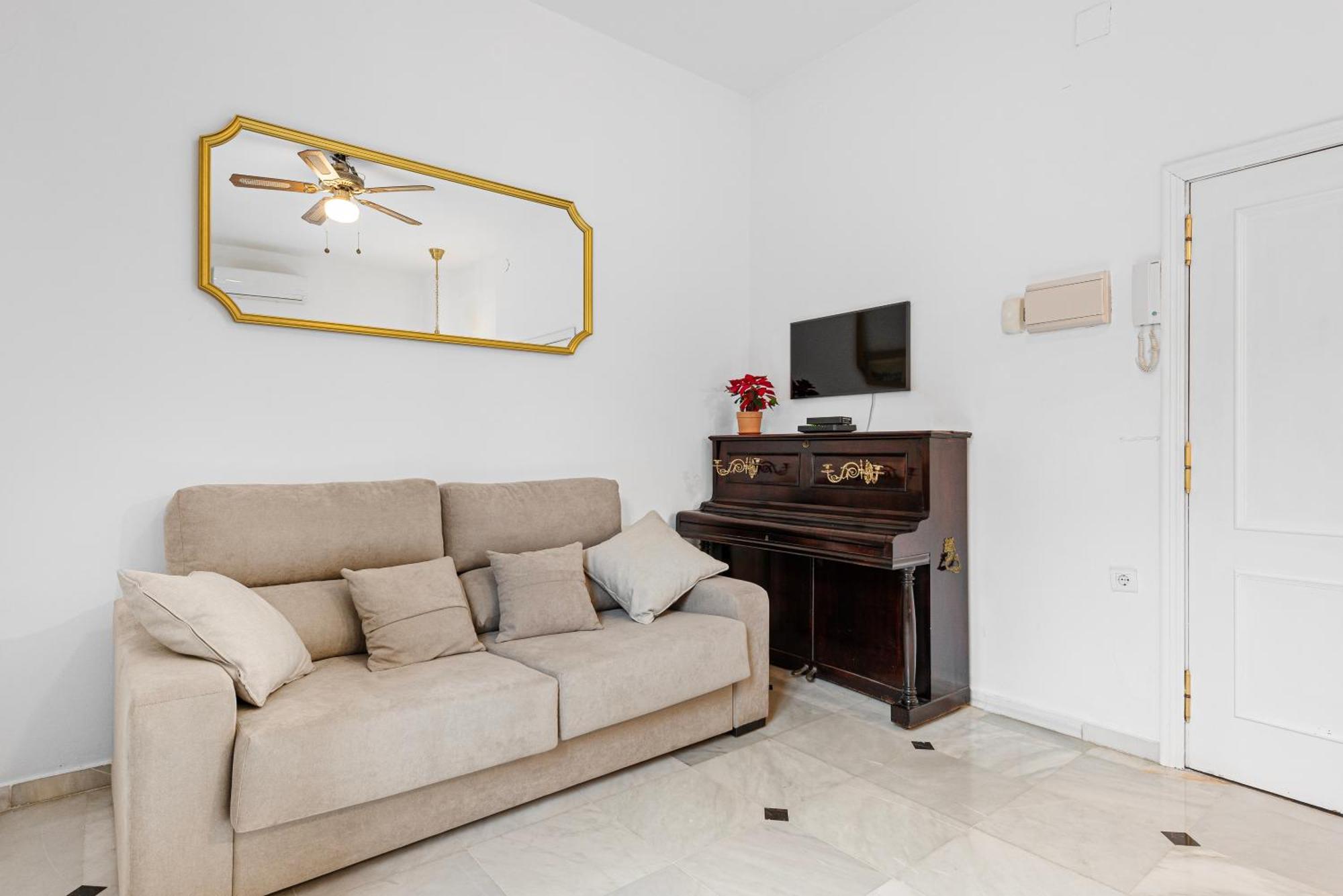 Trinidad Grund Centro Apartment Málaga Exterior foto